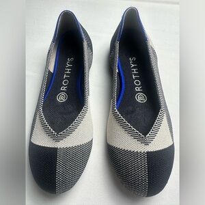 Rothy's Women's navy blue and grey/cream round toe flats. Size 6.5